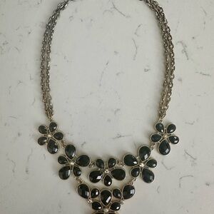 Elegant Black Floral Necklace
